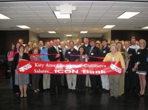 ICON Bank Ribbon Cutting 002